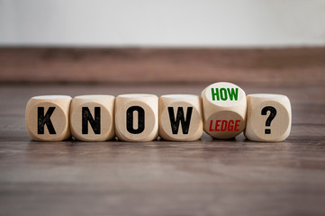 小学生五年级分数口算题（有答案的）50道？