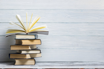 文明交通安全出行手抄报内容