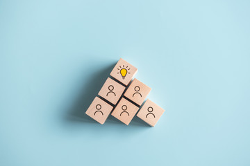 为什么主流的数码产品的默认颜色全是黑的-