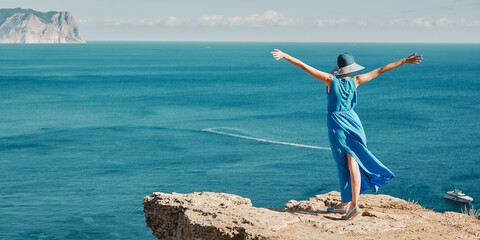 遥遥领先的造句