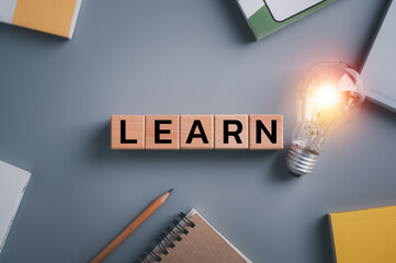 小学生五年级分数口算题（有答案的）50道？