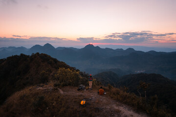 文明交通安全出行手抄报内容