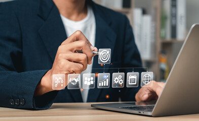 遥遥领先的造句