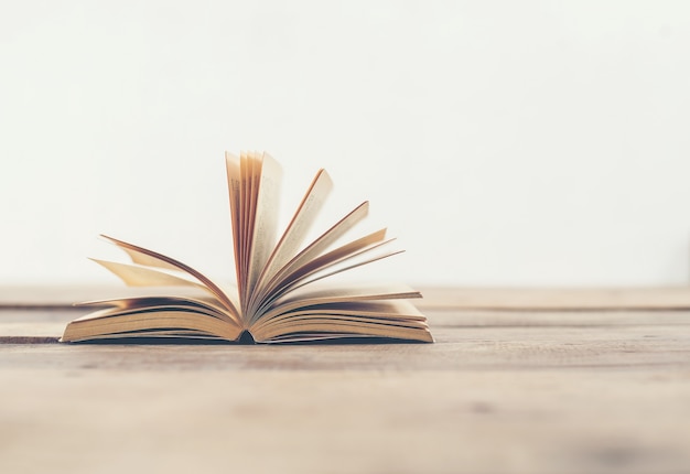 我怕来不及 我要抱着你后面一句是怎么说的