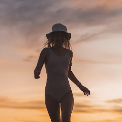 小学生五年级分数口算题（有答案的）50道？